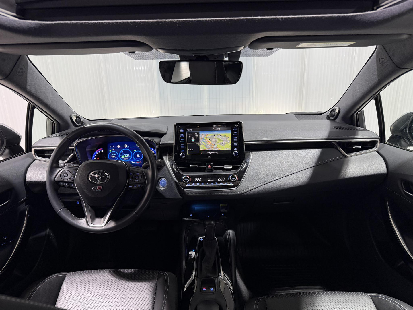 Toyota Corolla Touring Sports