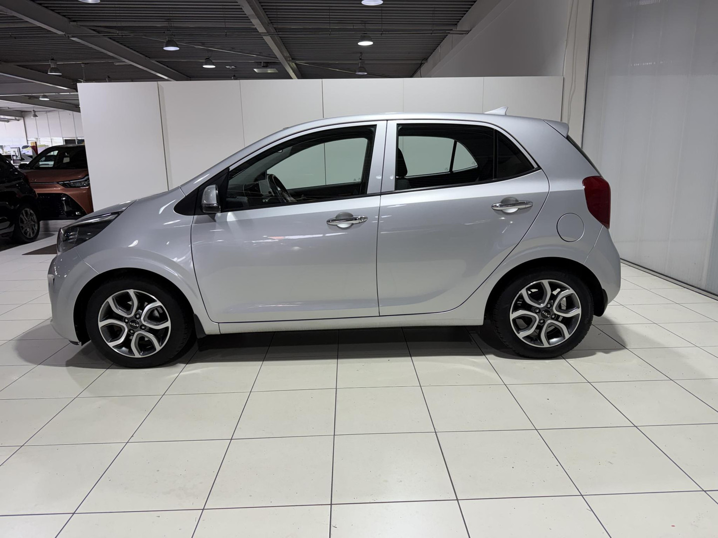 Kia