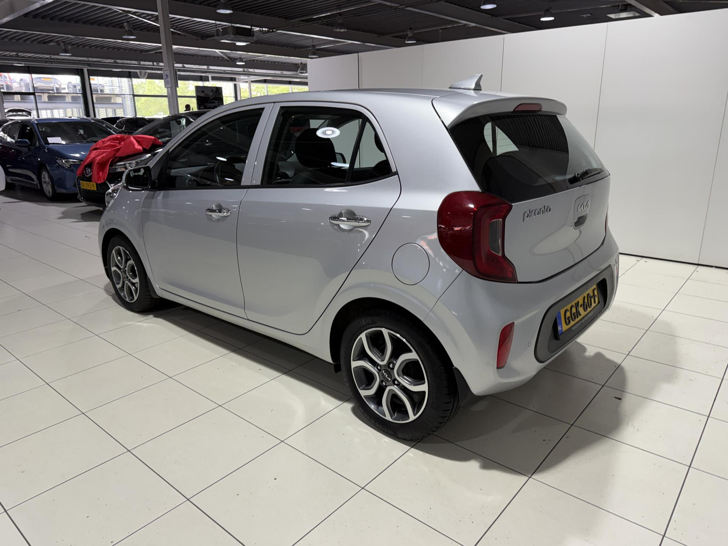 Kia