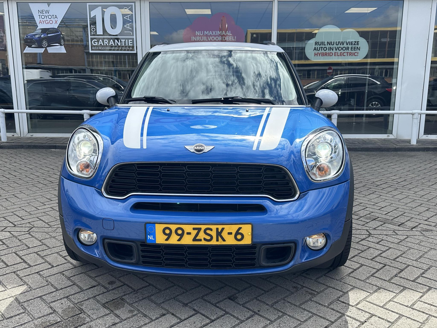 MINI