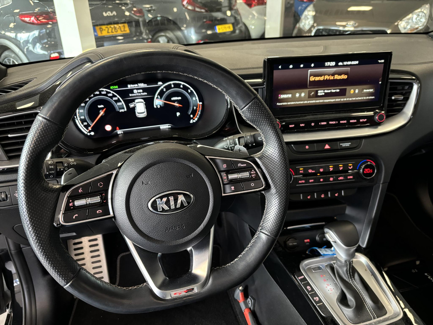 Kia