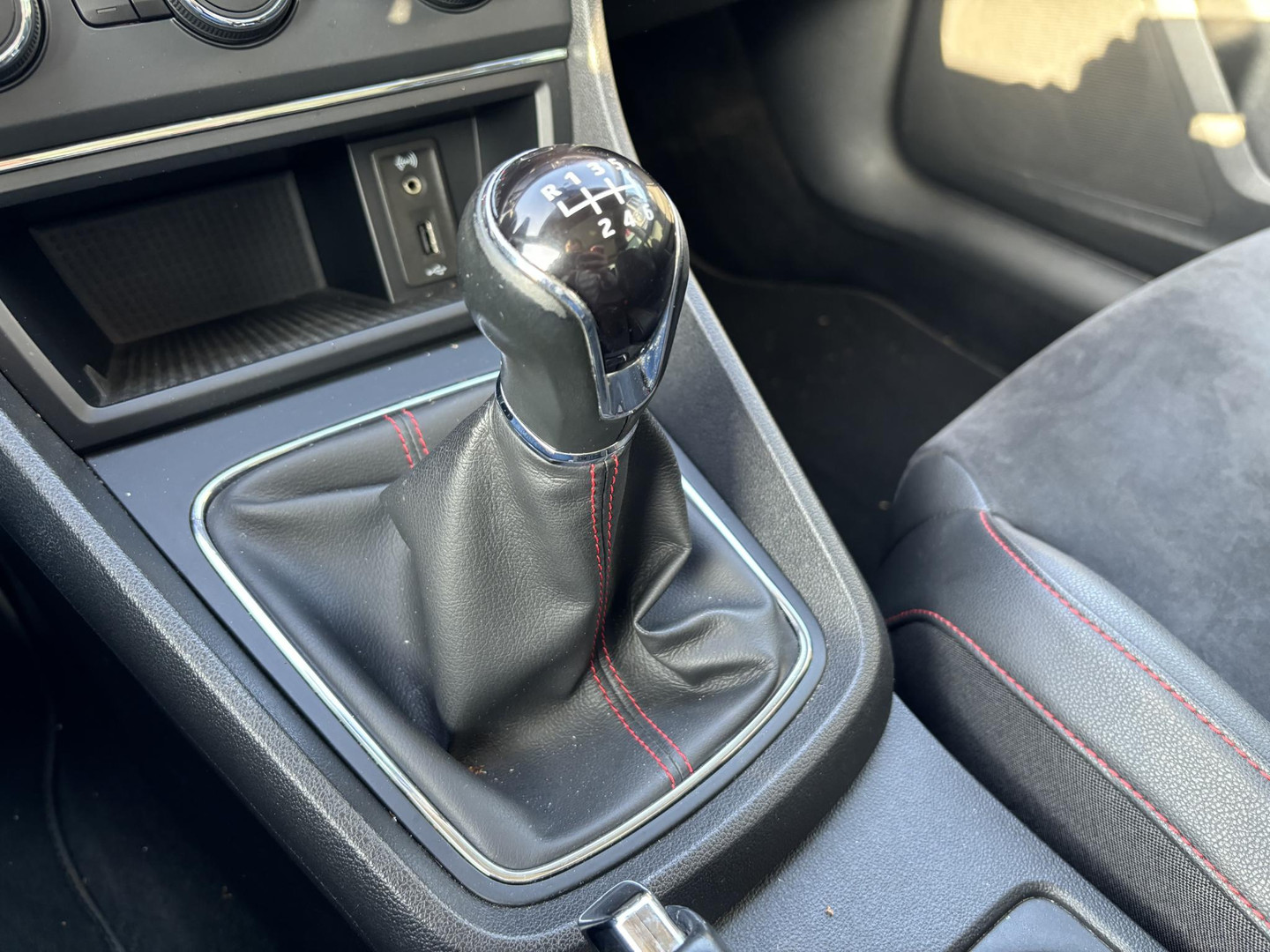 SEAT SEAT