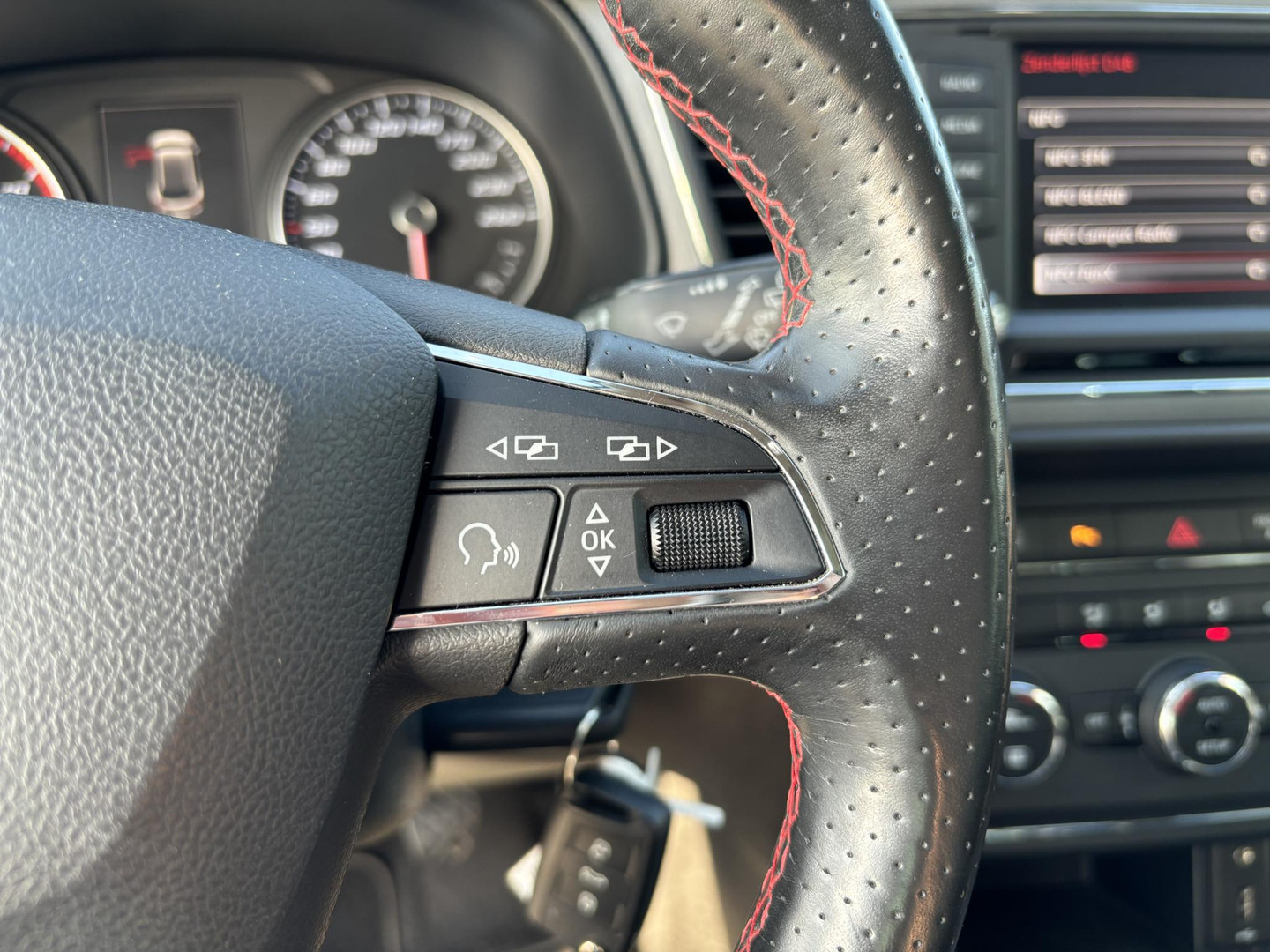 SEAT SEAT