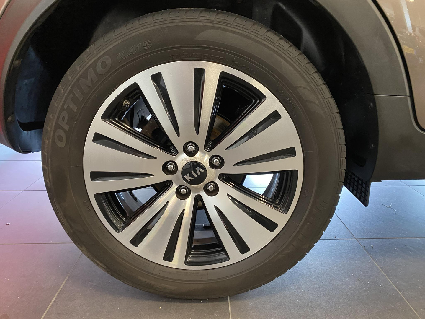 Kia
