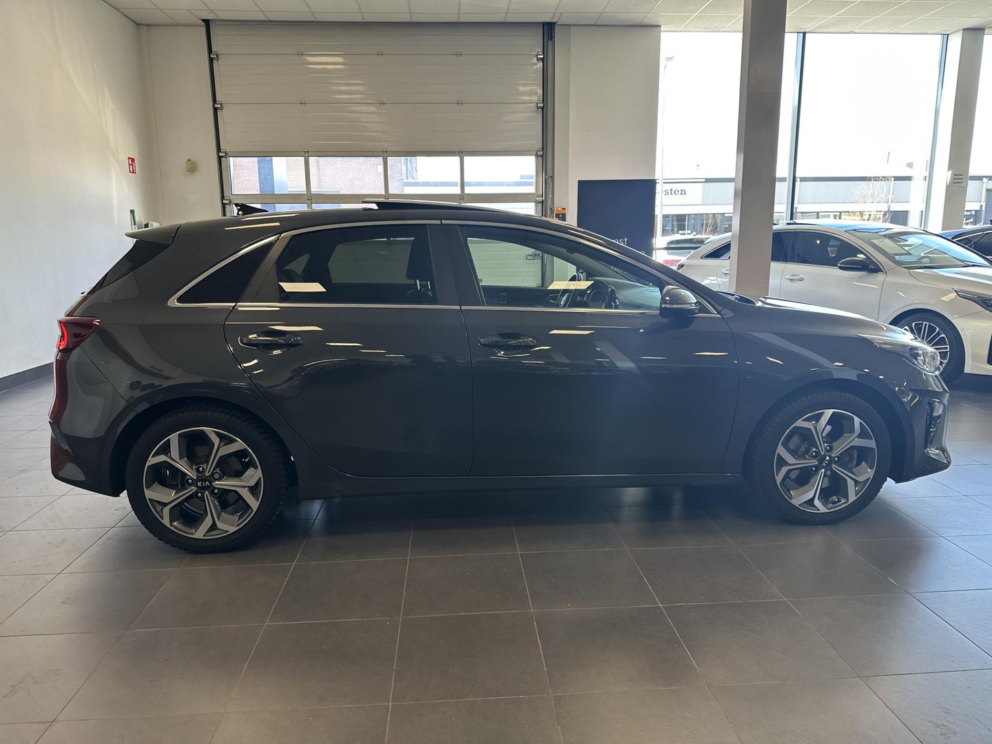 Kia