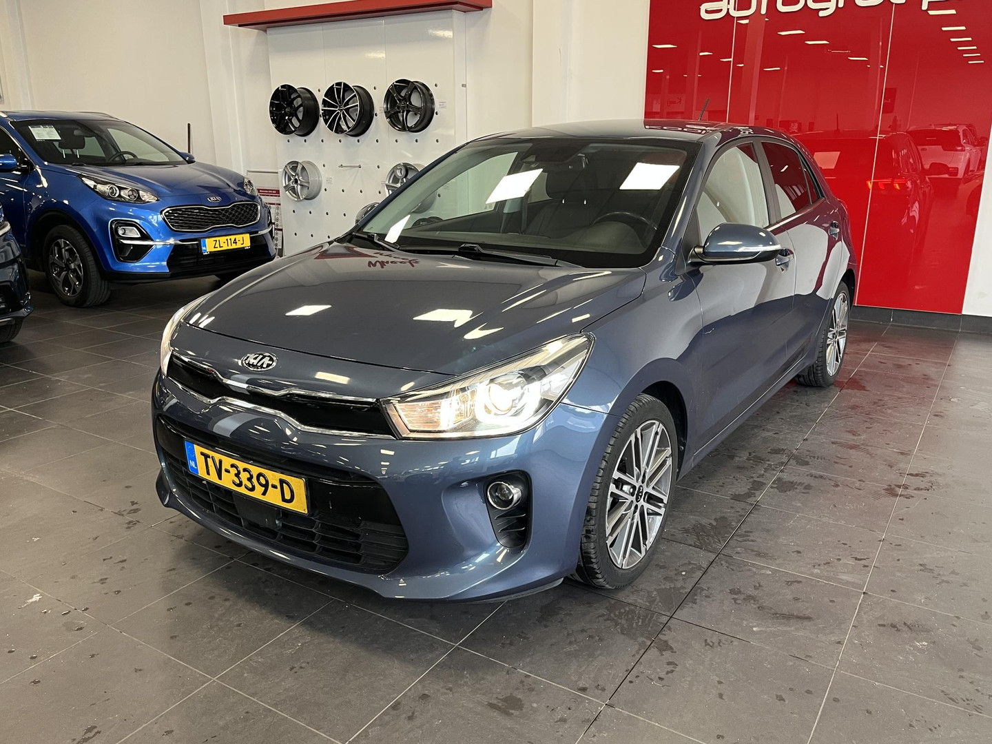 Kia Kia
