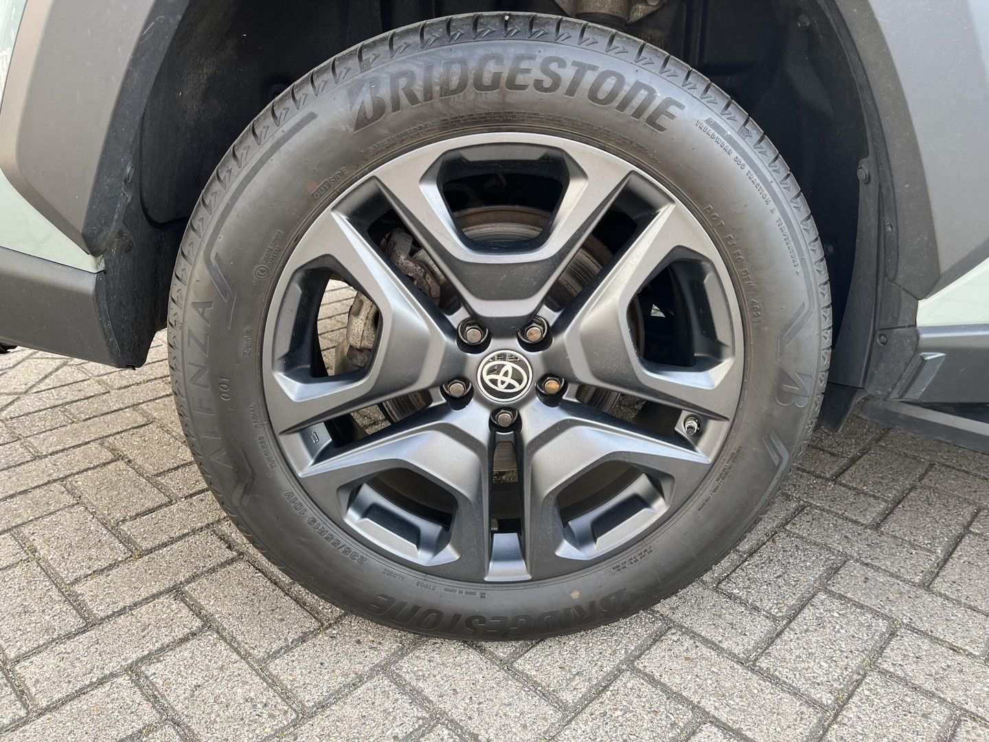 Toyota Toyota