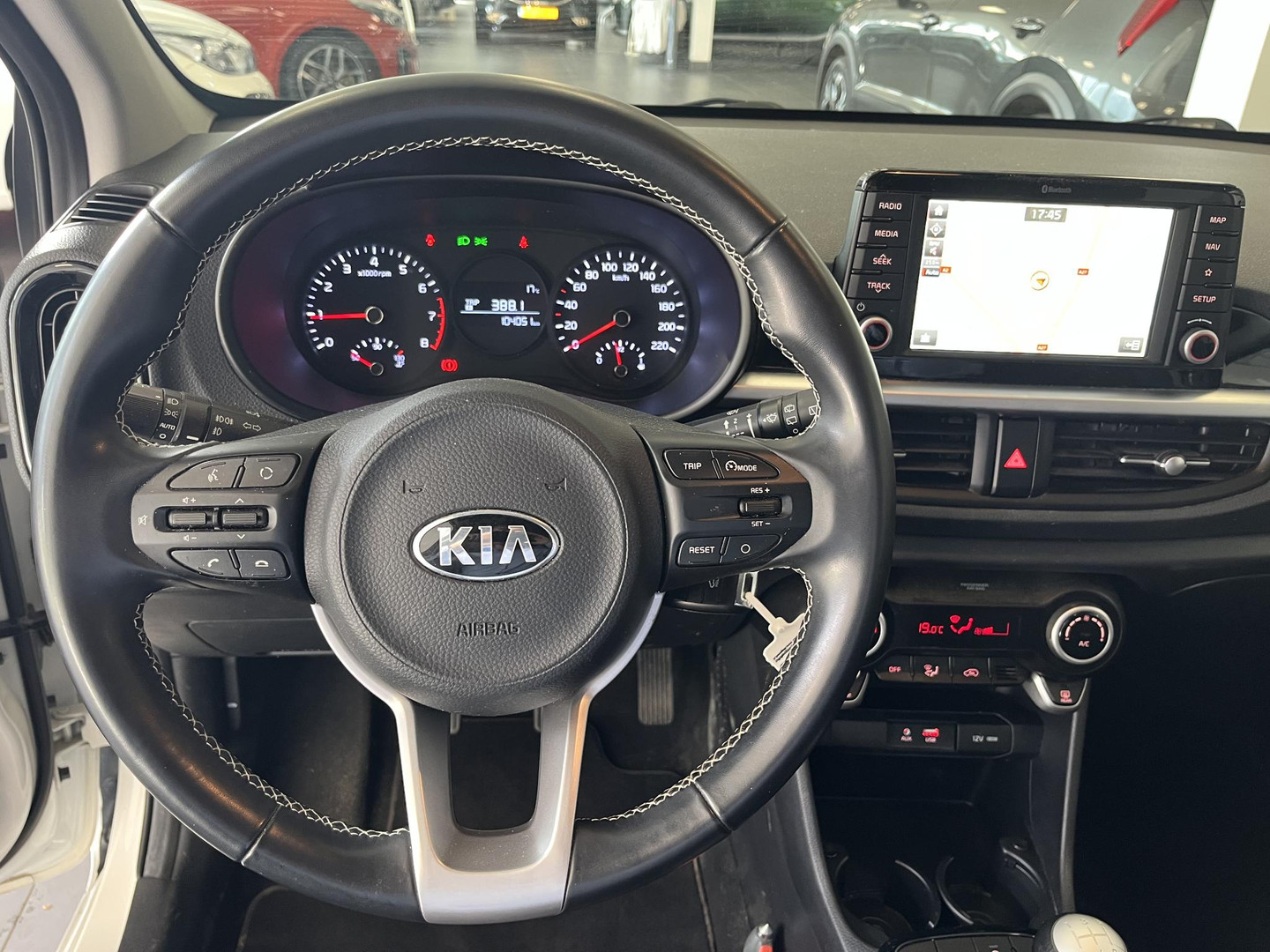 Kia Kia