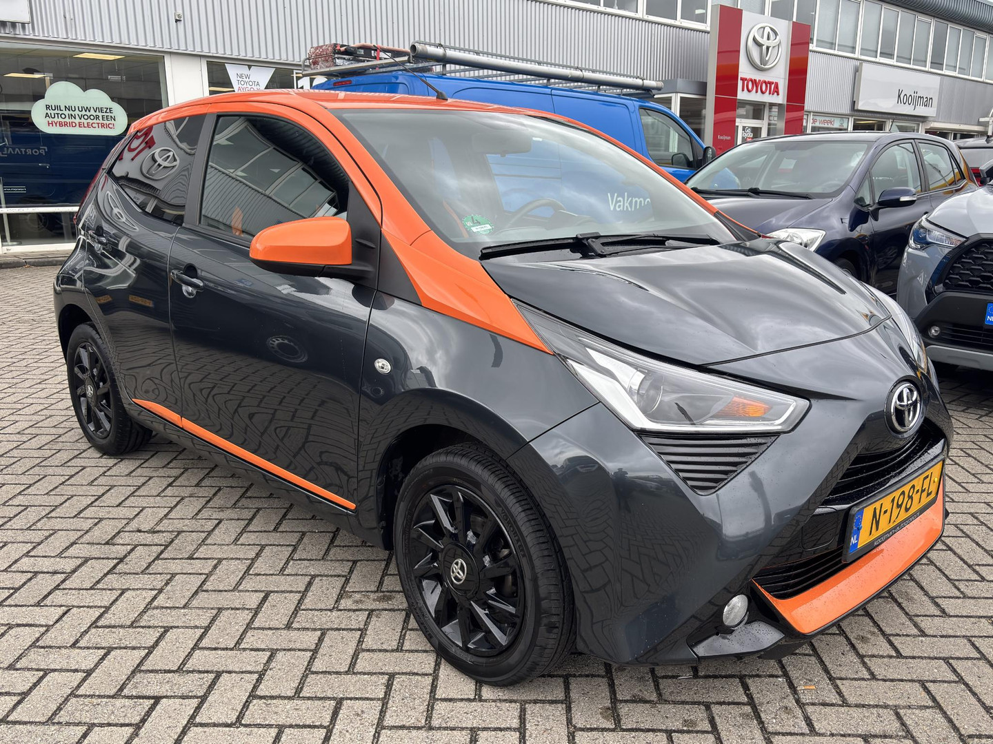 Toyota Toyota