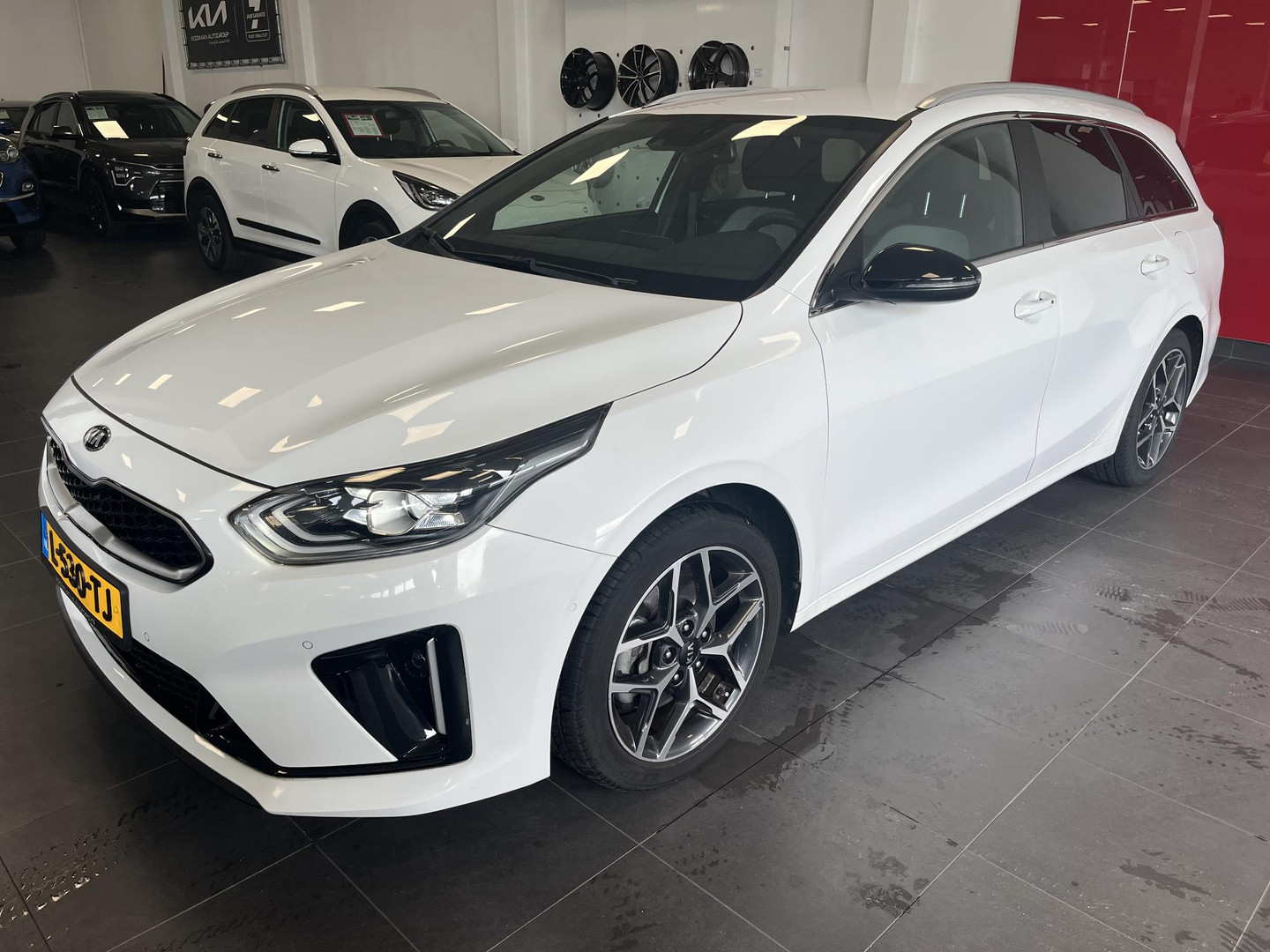 Kia Kia
