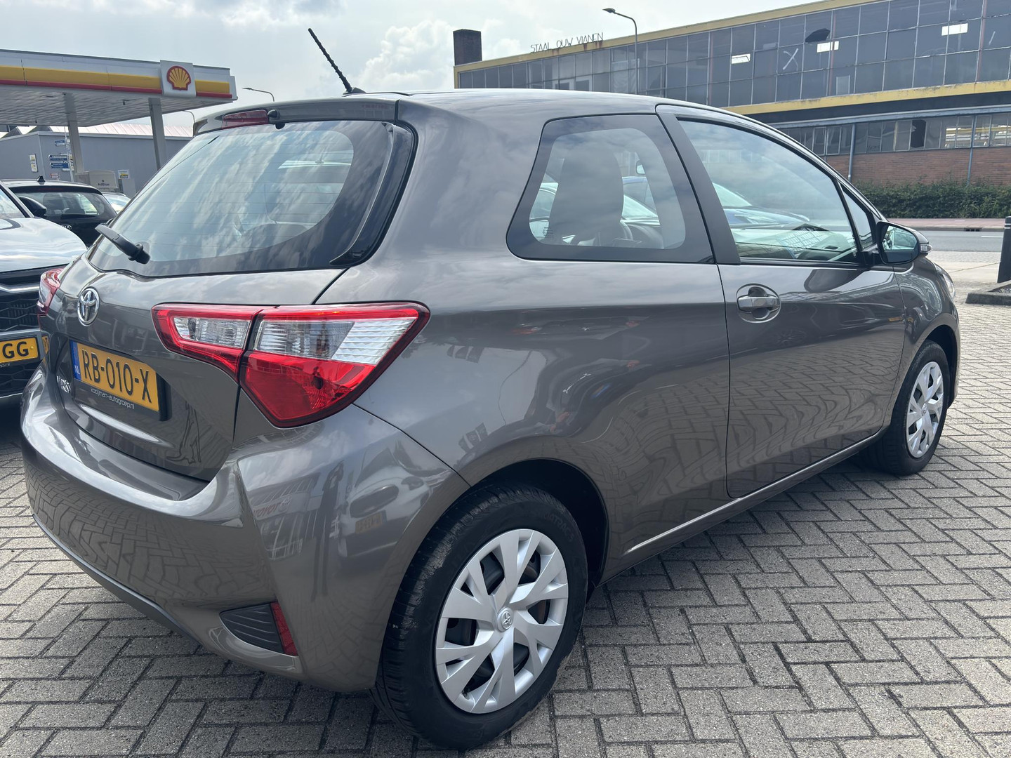 Toyota Toyota