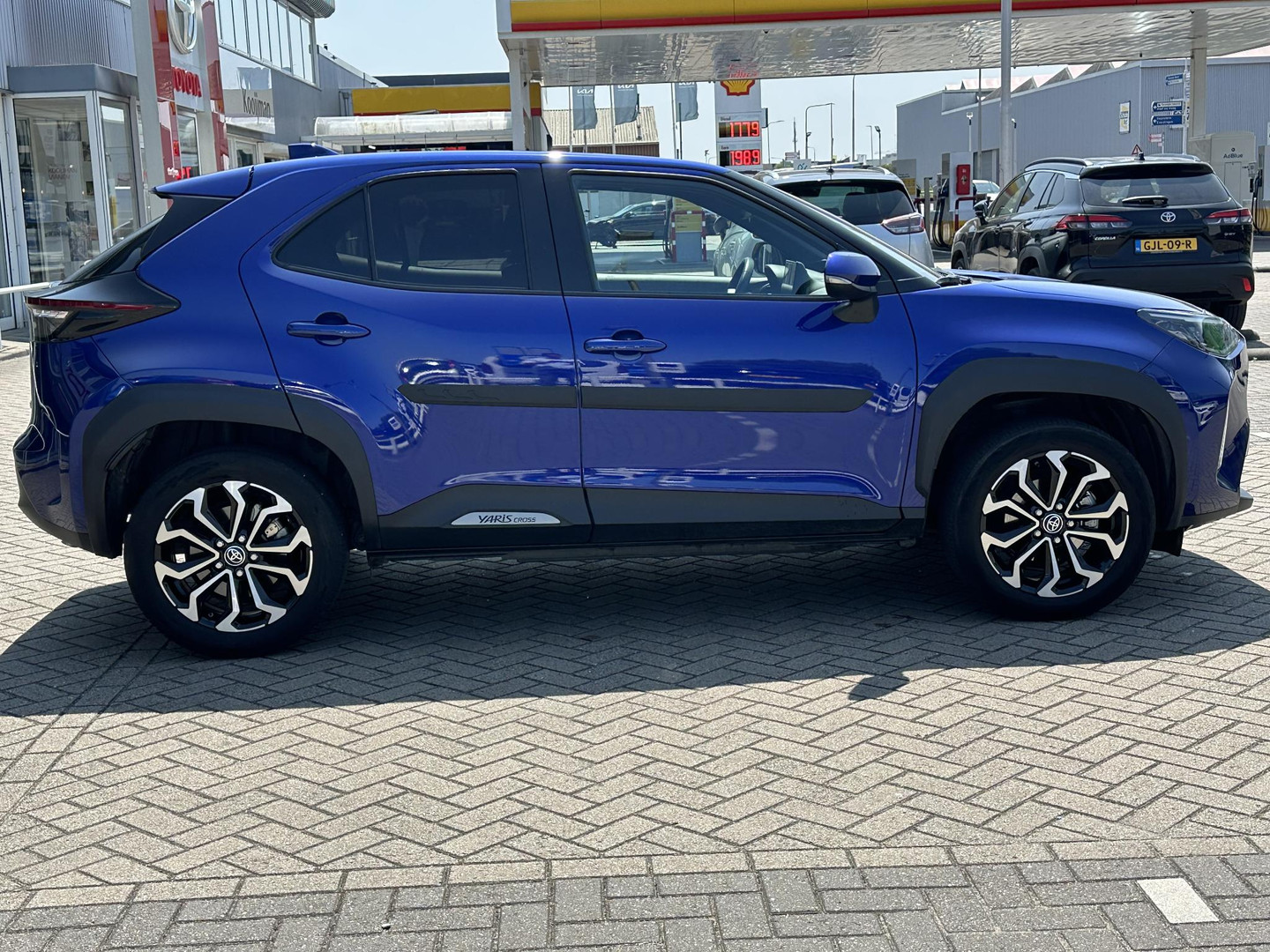 Toyota Toyota