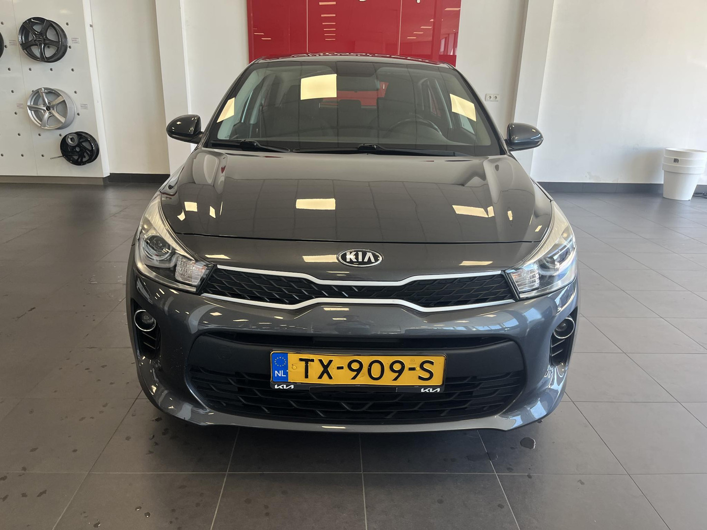 Kia Kia
