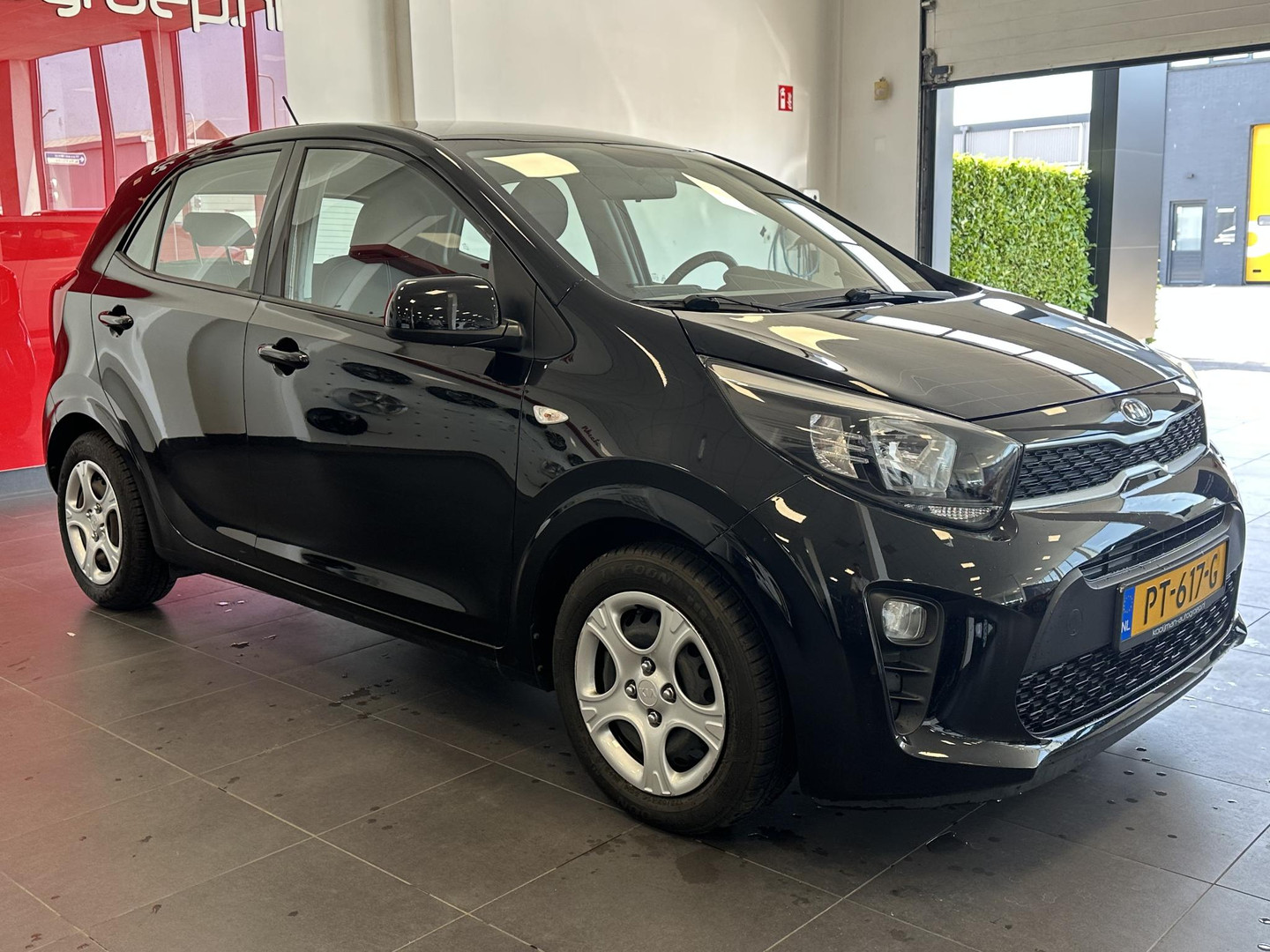 Kia