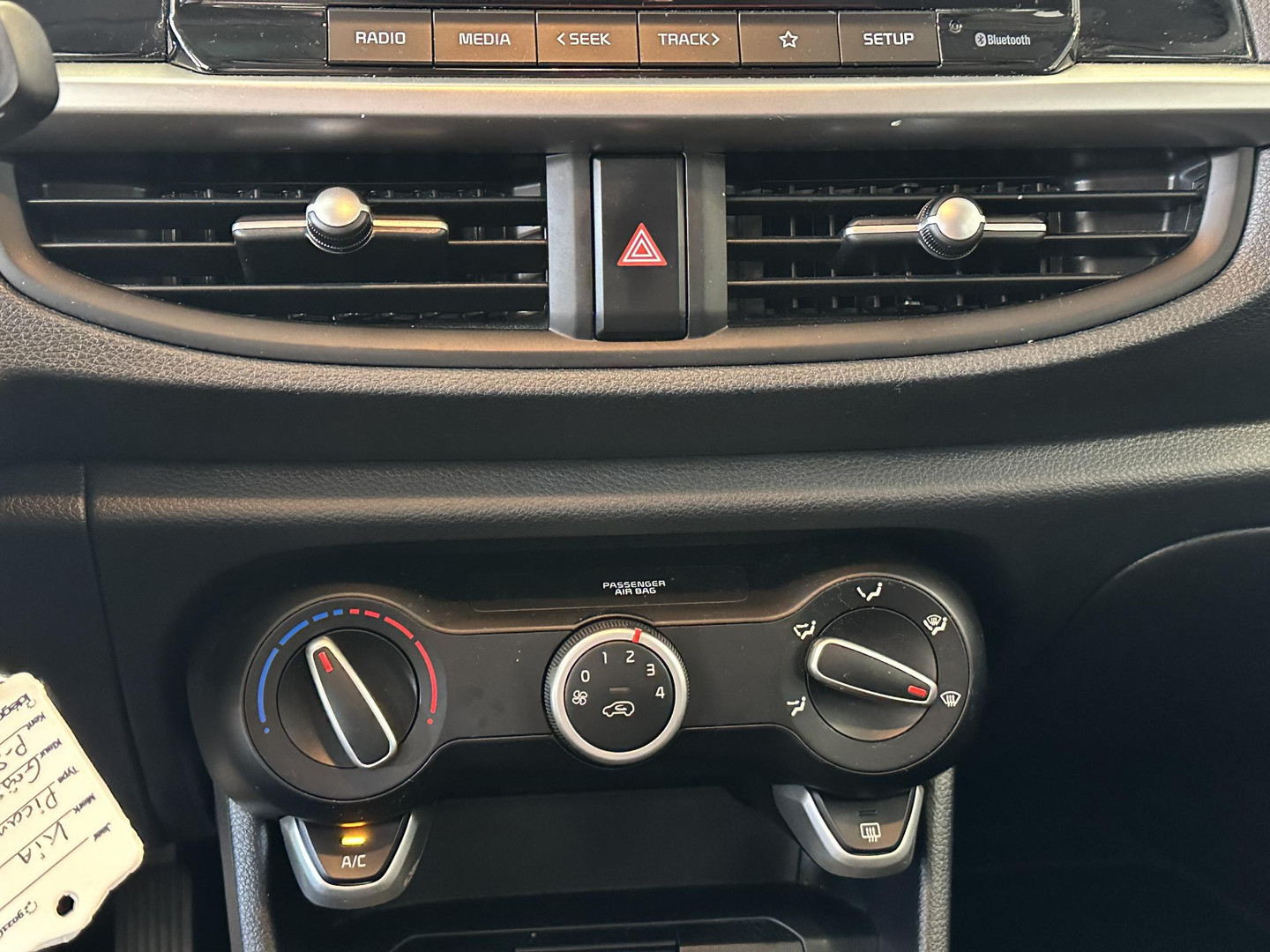 Kia Kia