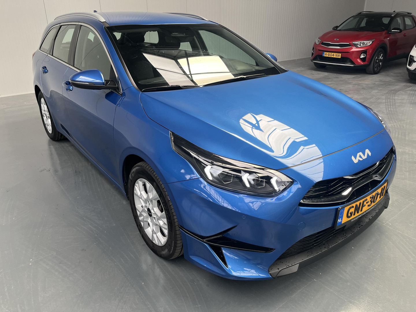 Kia