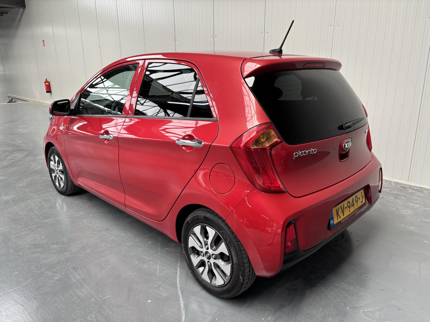 Kia