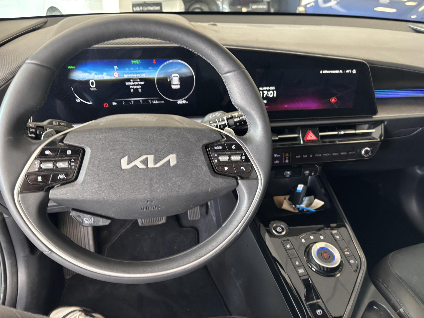 Kia
