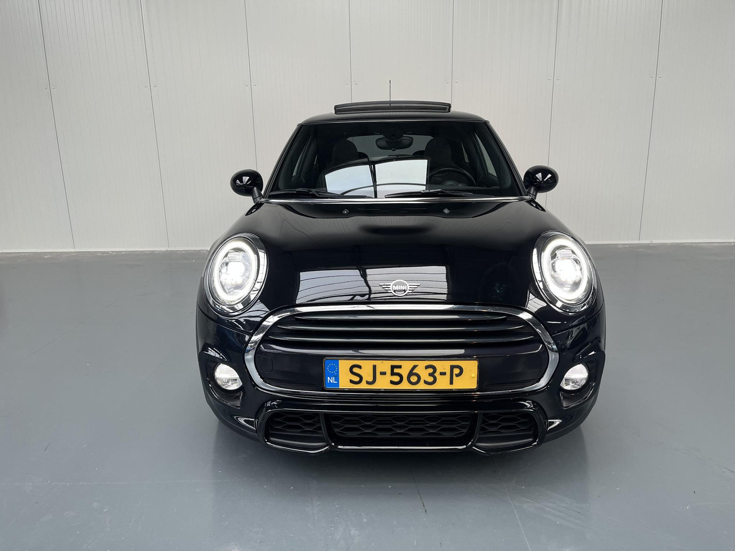 MINI