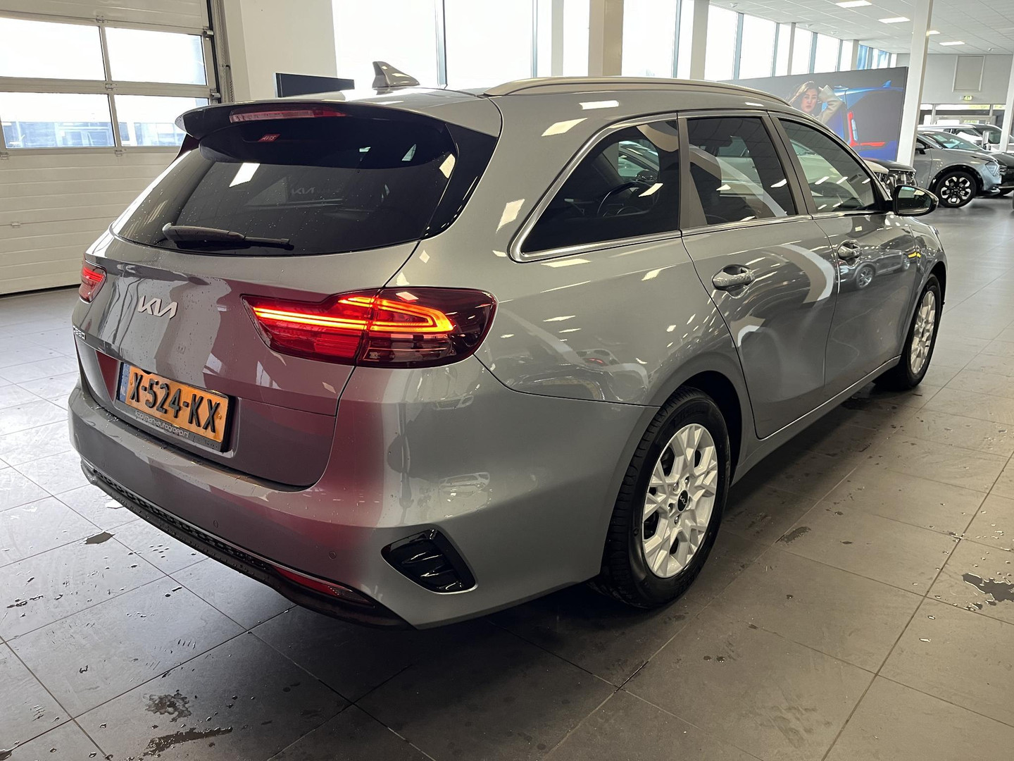 Kia