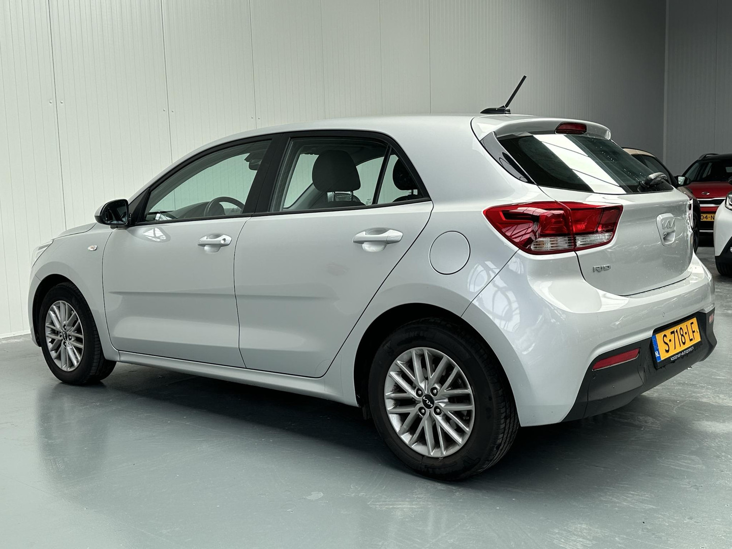 Kia