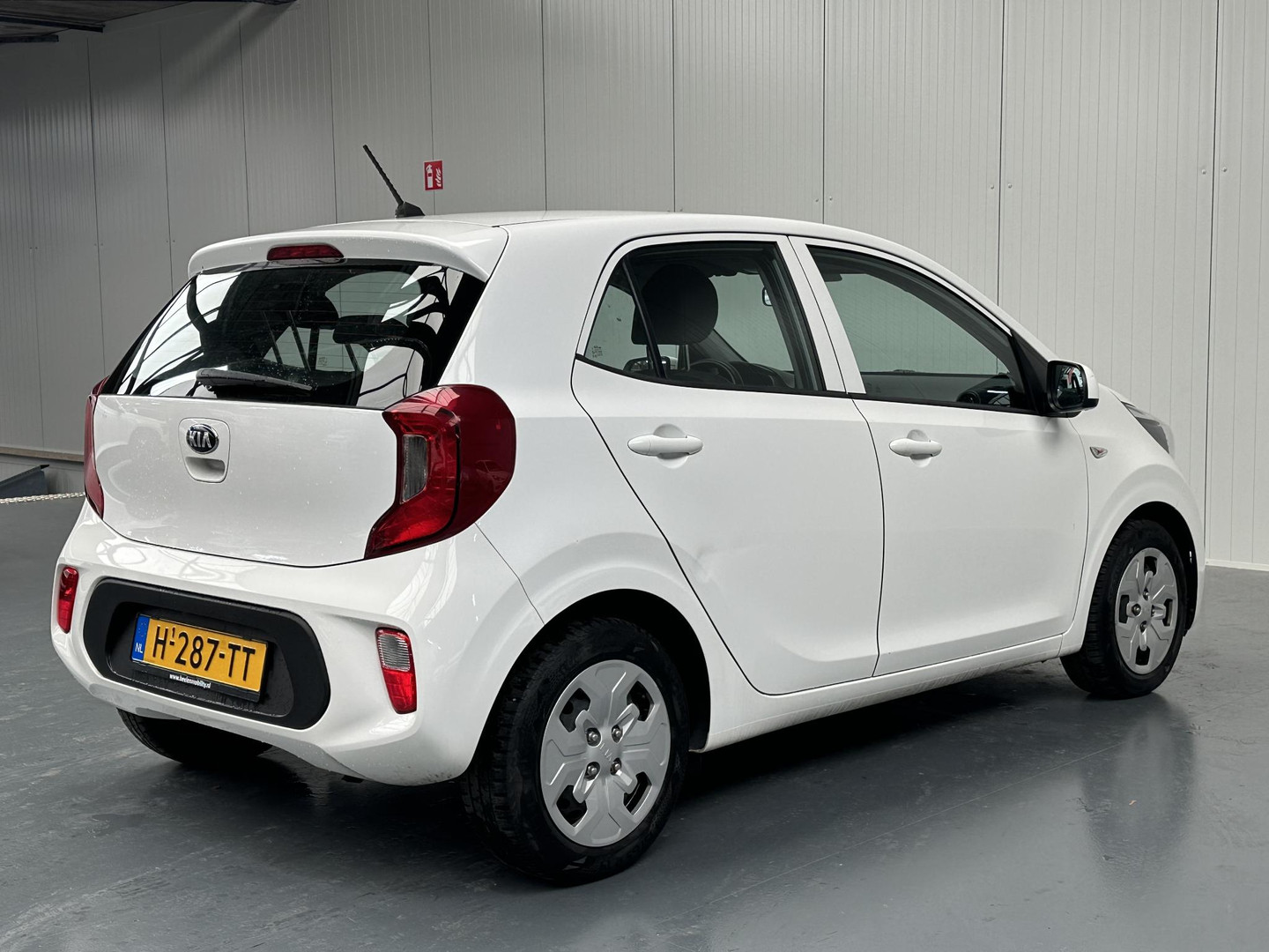 Kia