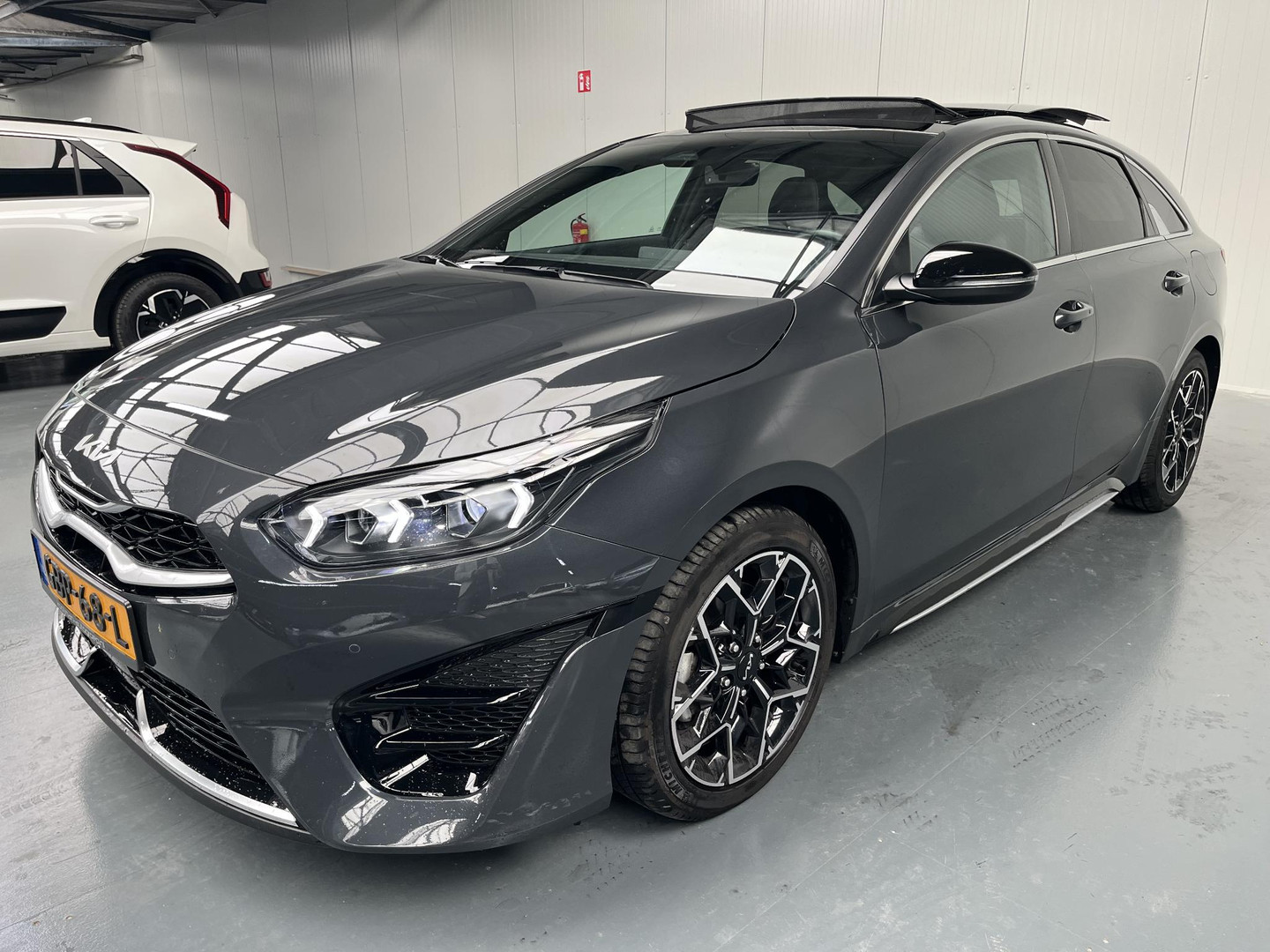 Kia Kia