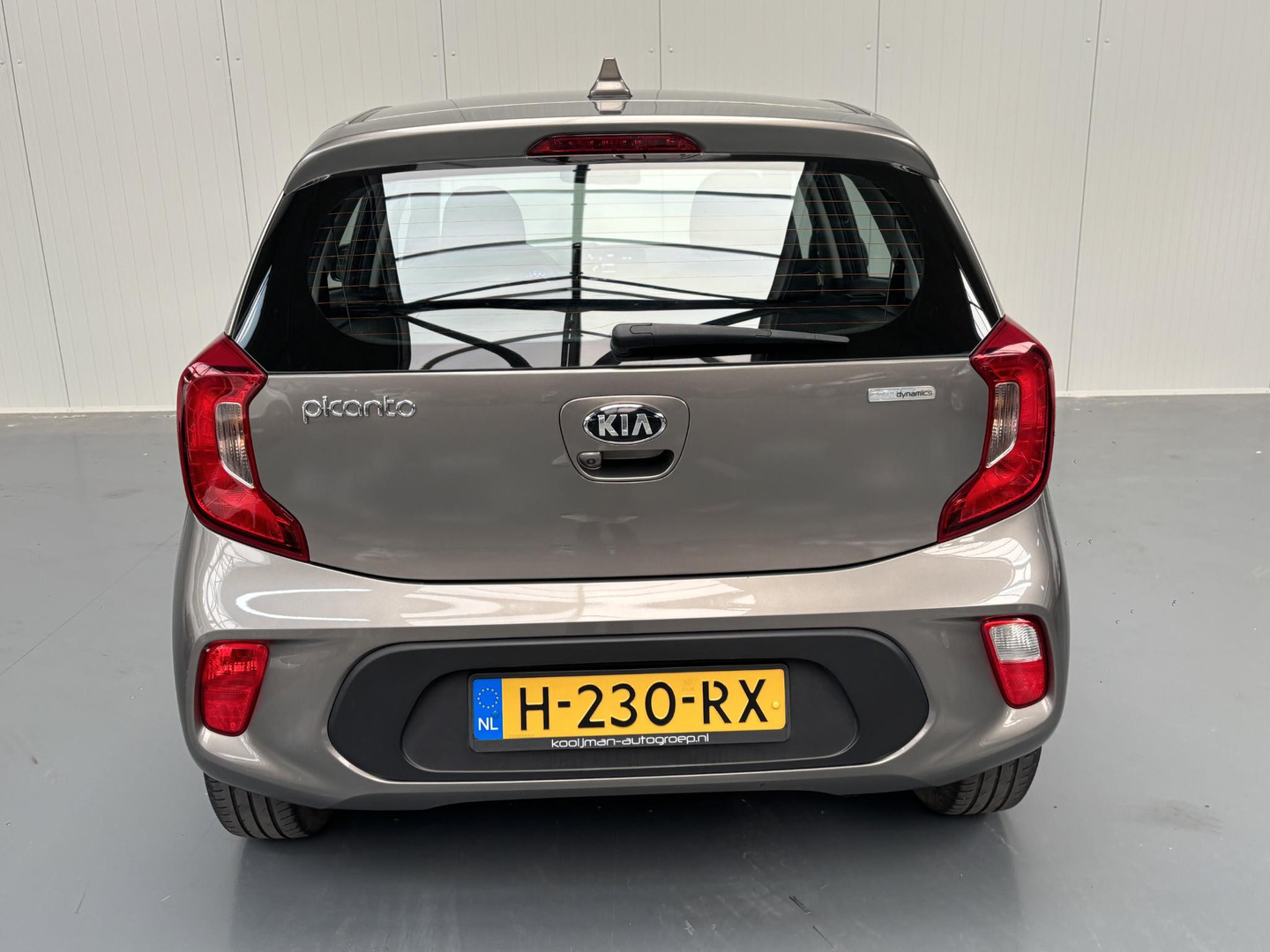 Kia