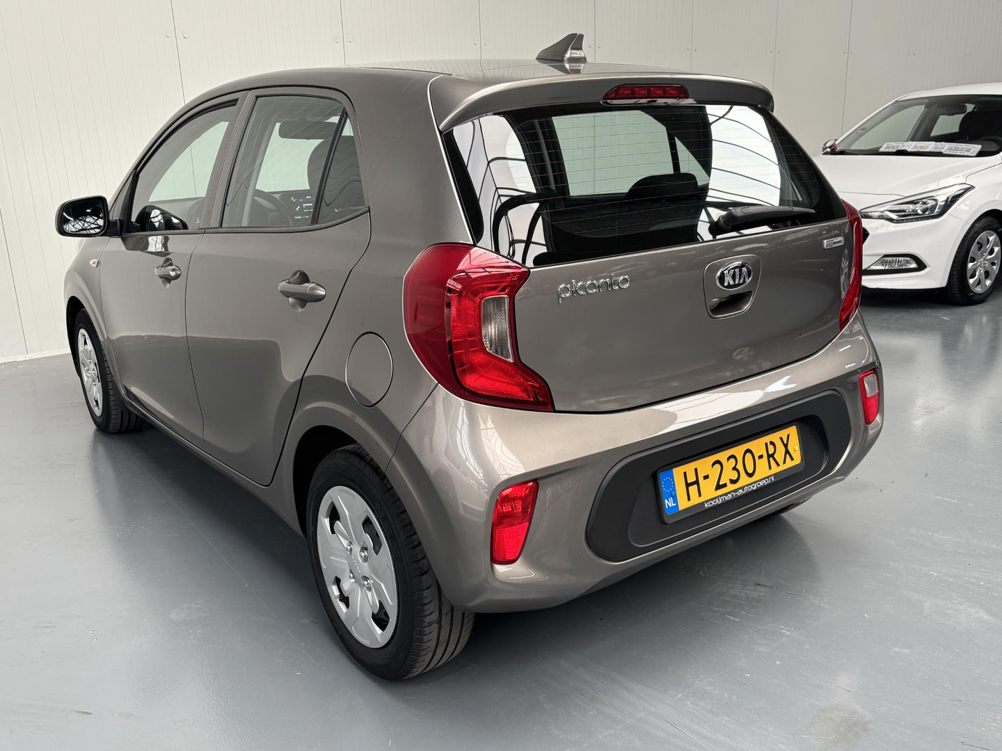 Kia