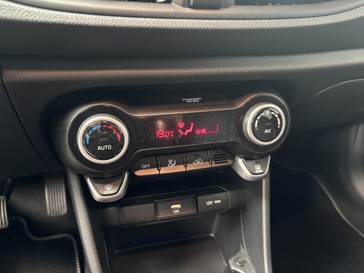 Kia Kia