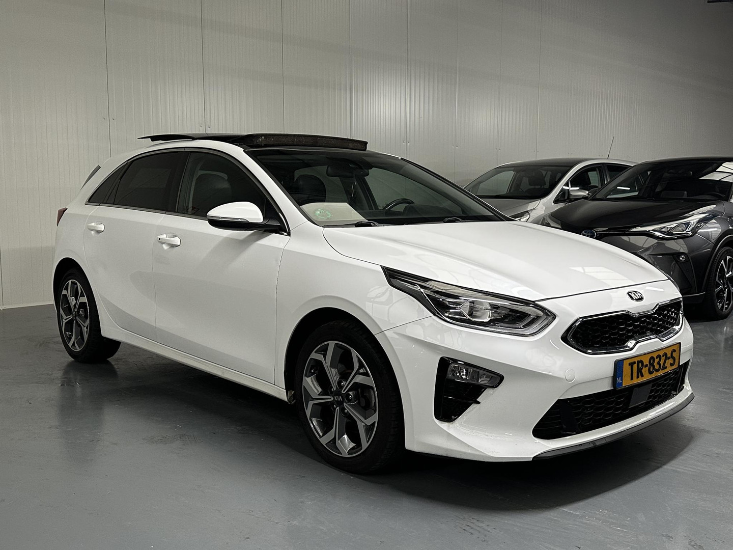 Kia Kia