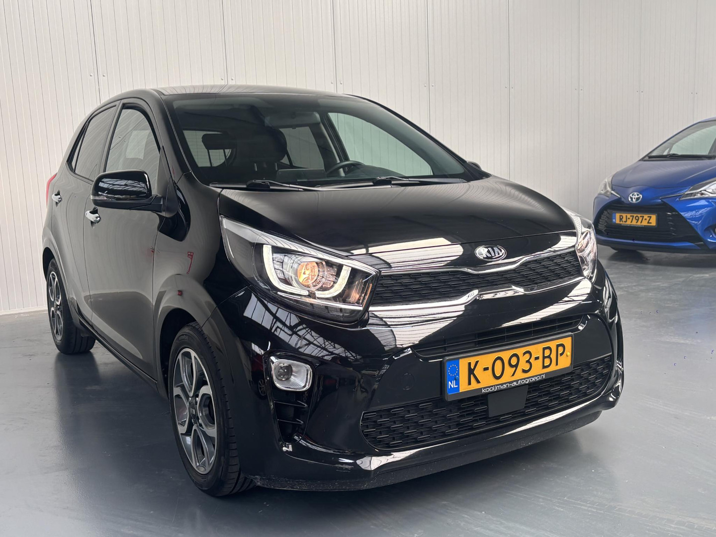 Kia Kia