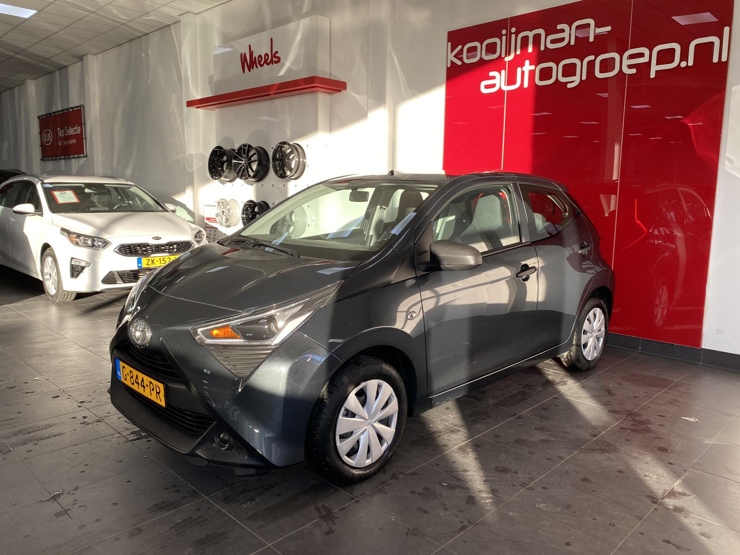 Toyota Toyota