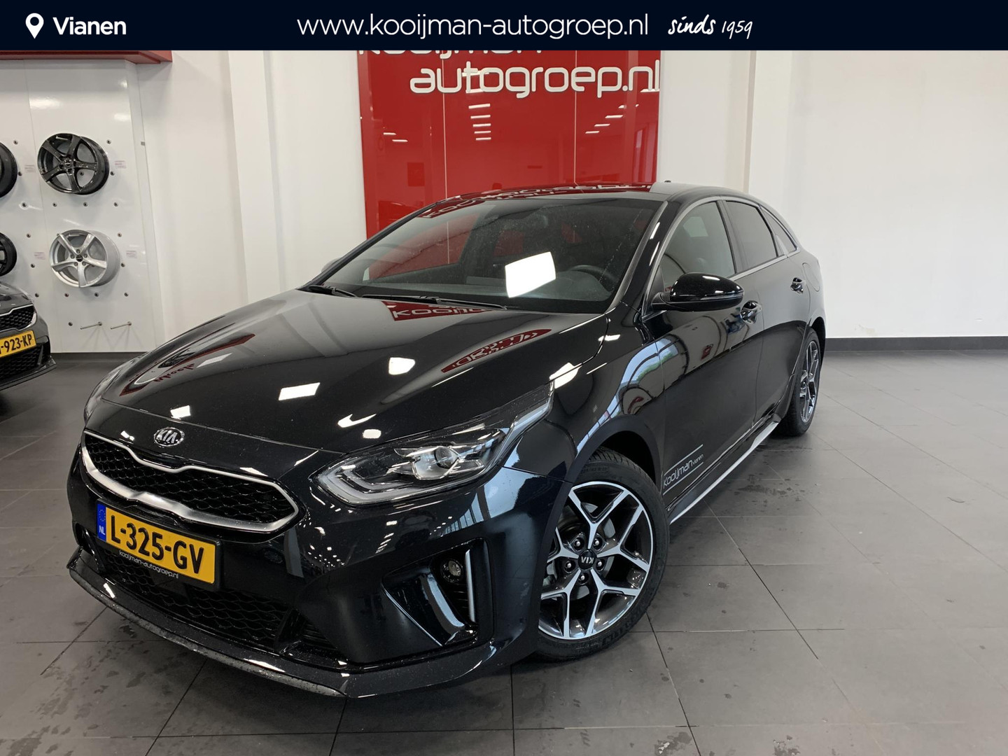 Kia Proceed