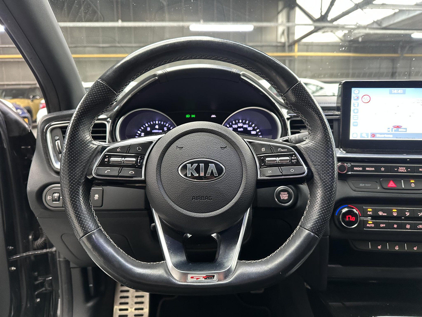 Kia