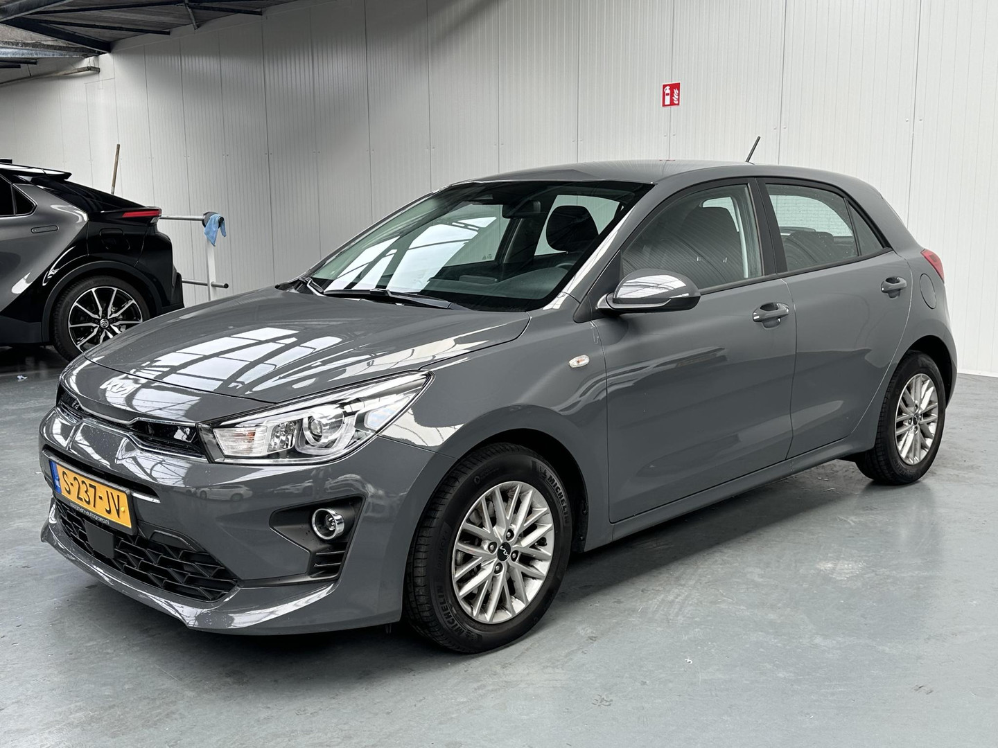 Kia Kia