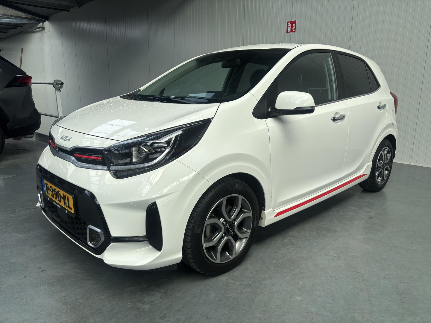 Kia