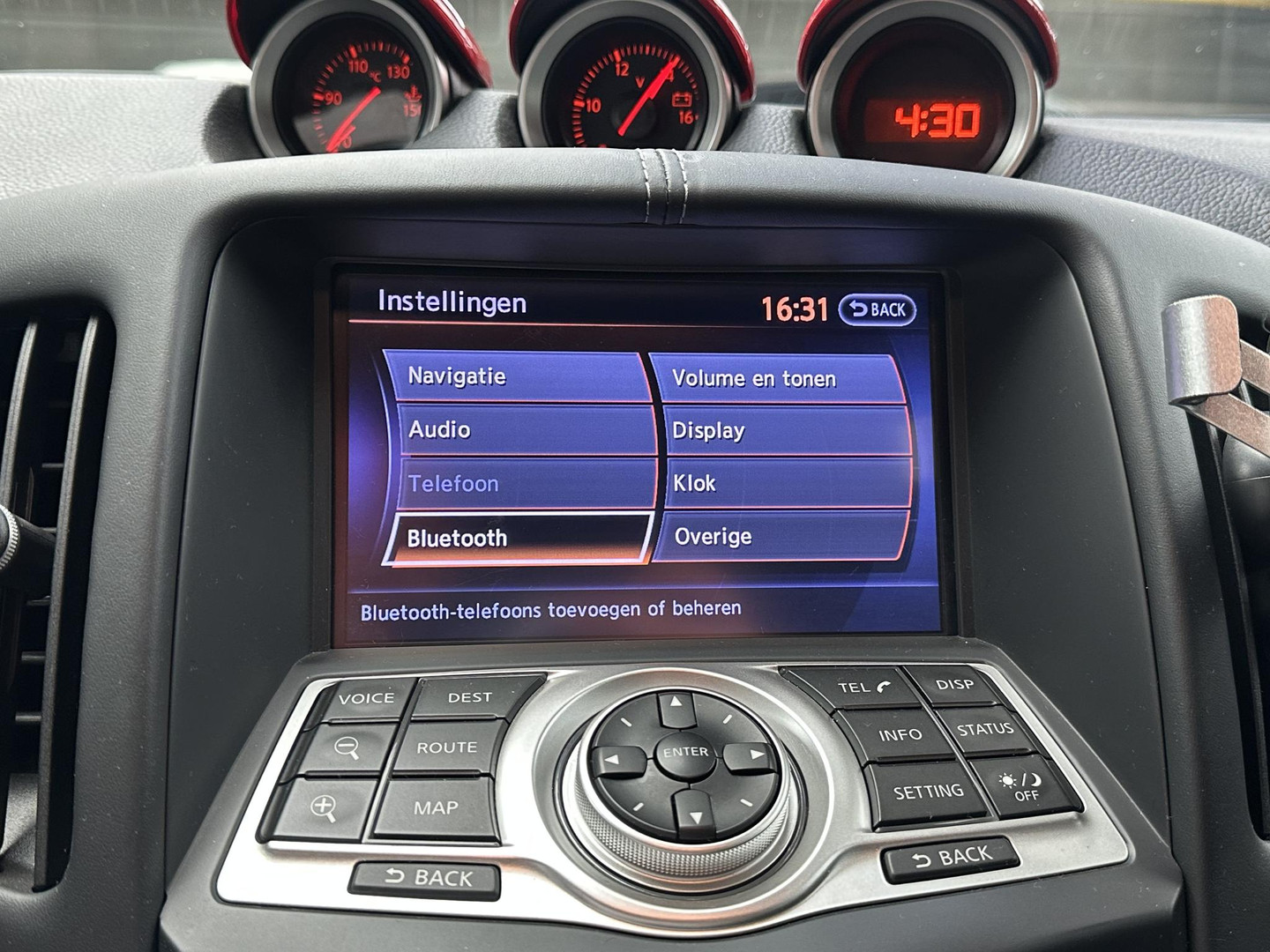 Nissan Nissan