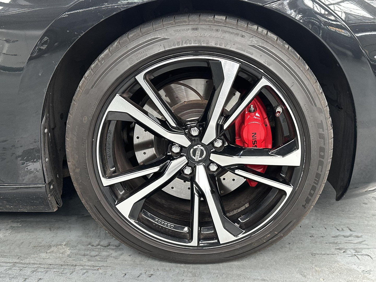 Nissan Nissan