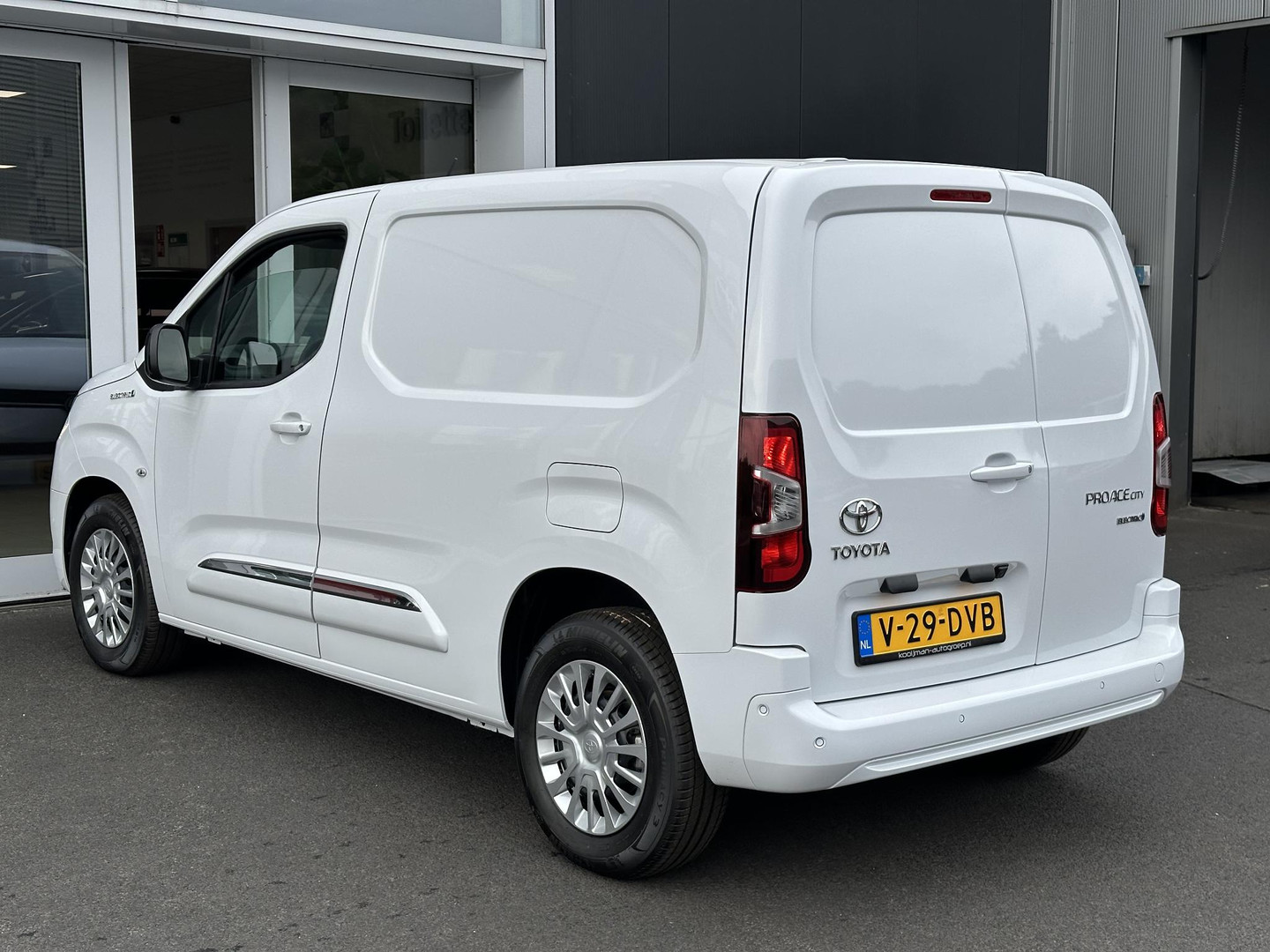 Toyota Toyota