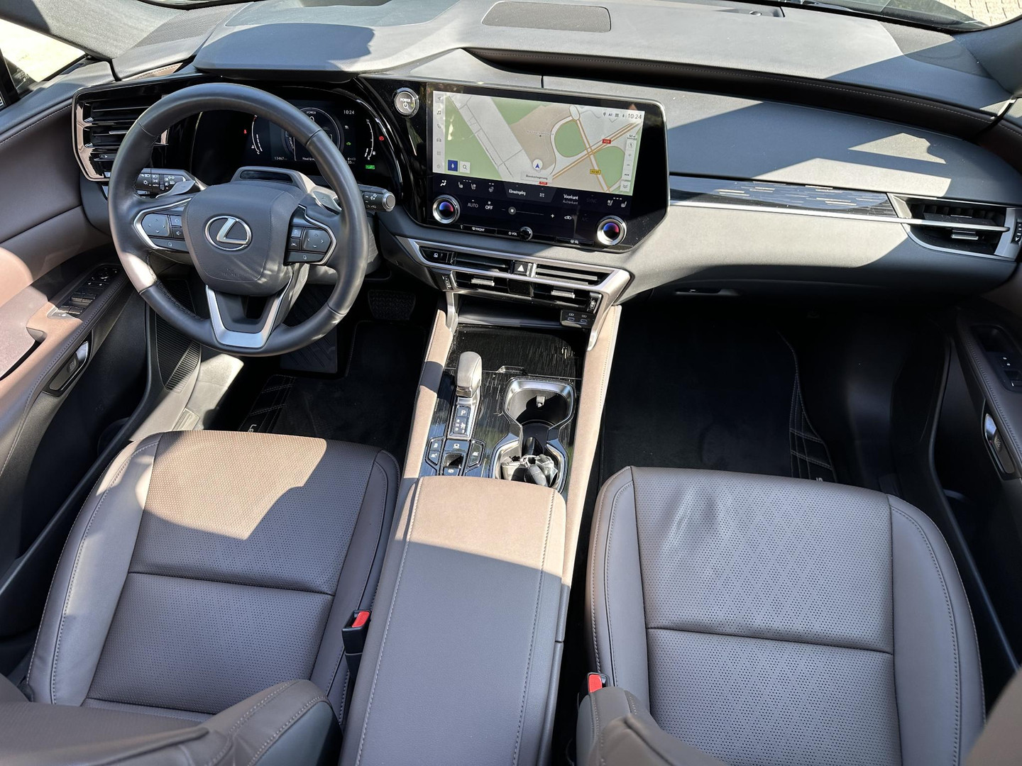 Lexus Lexus