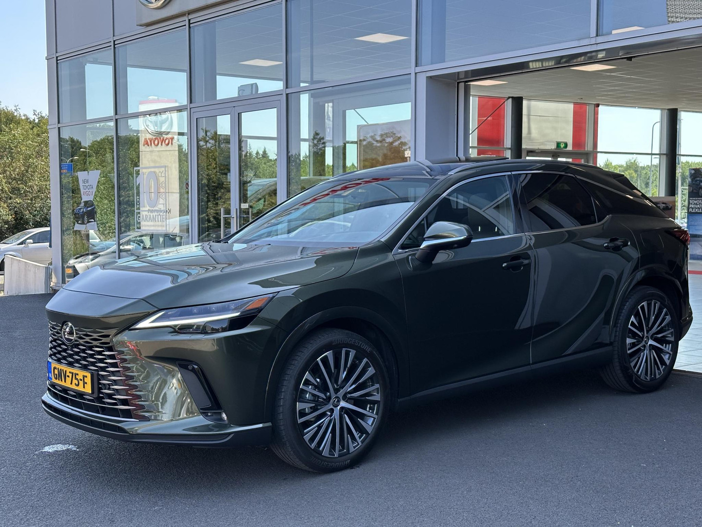 Lexus Lexus