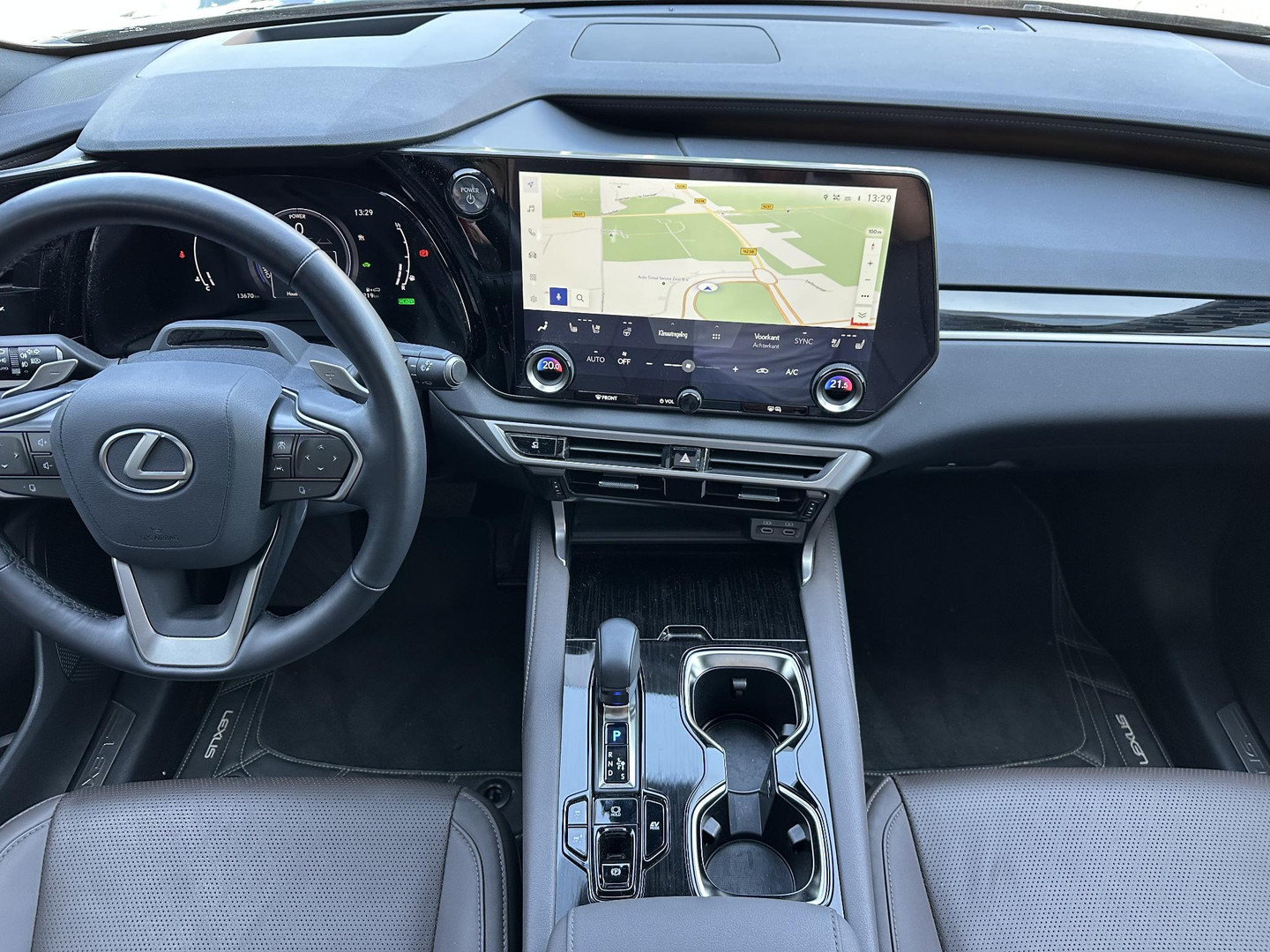 Lexus Lexus