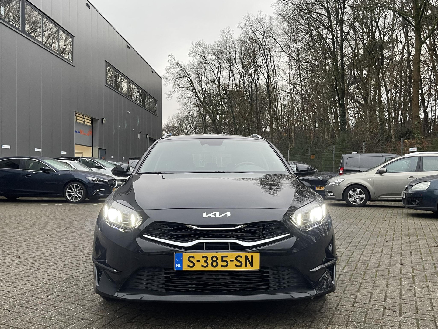 Kia