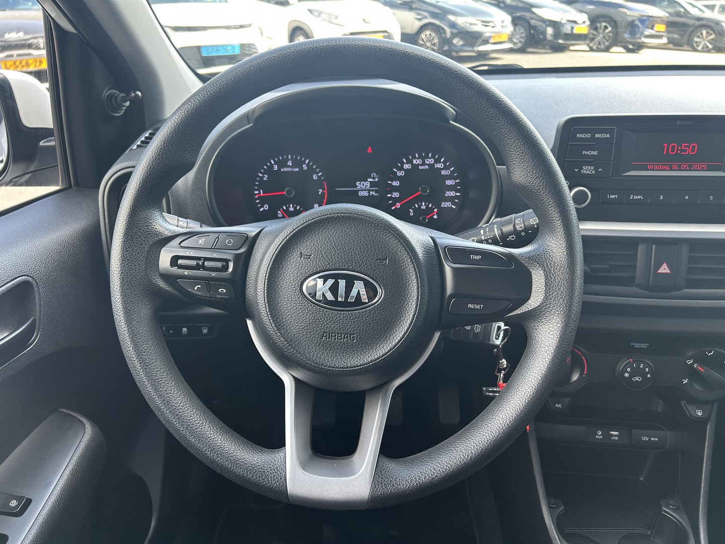 Kia Kia