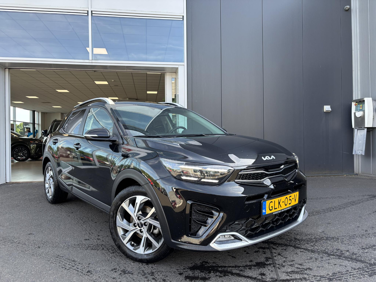 Kia