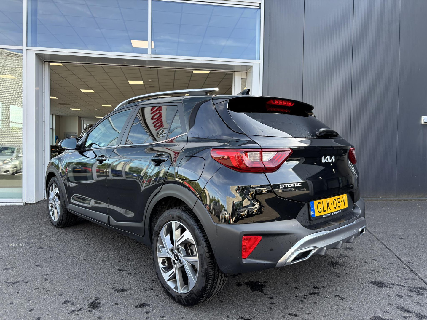 Kia