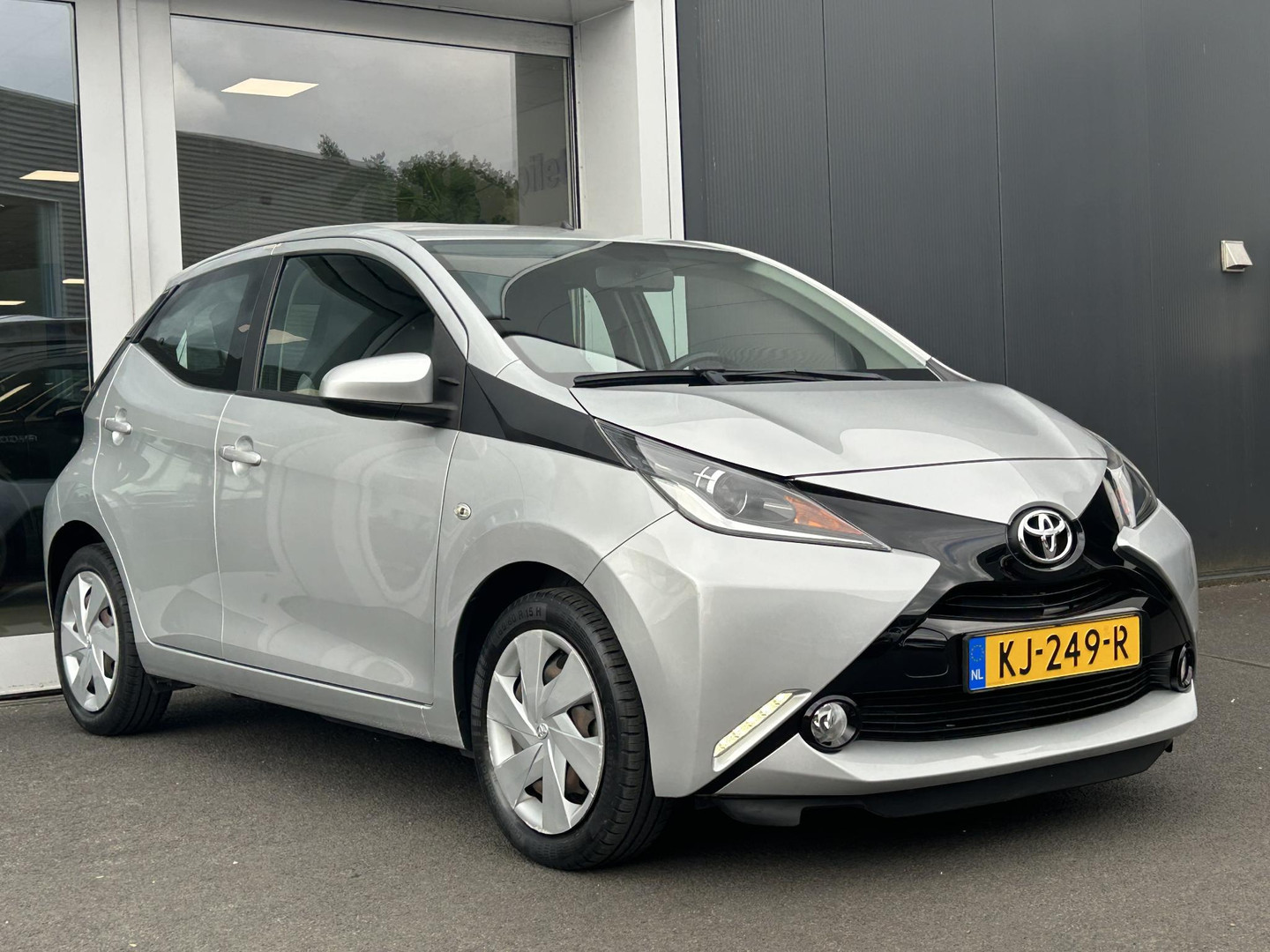 Toyota Toyota