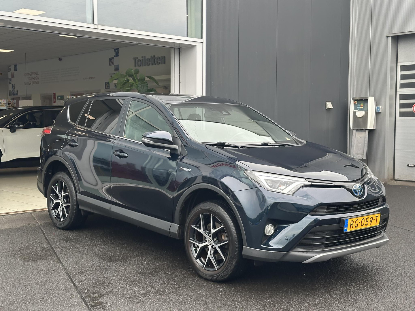 Toyota Toyota