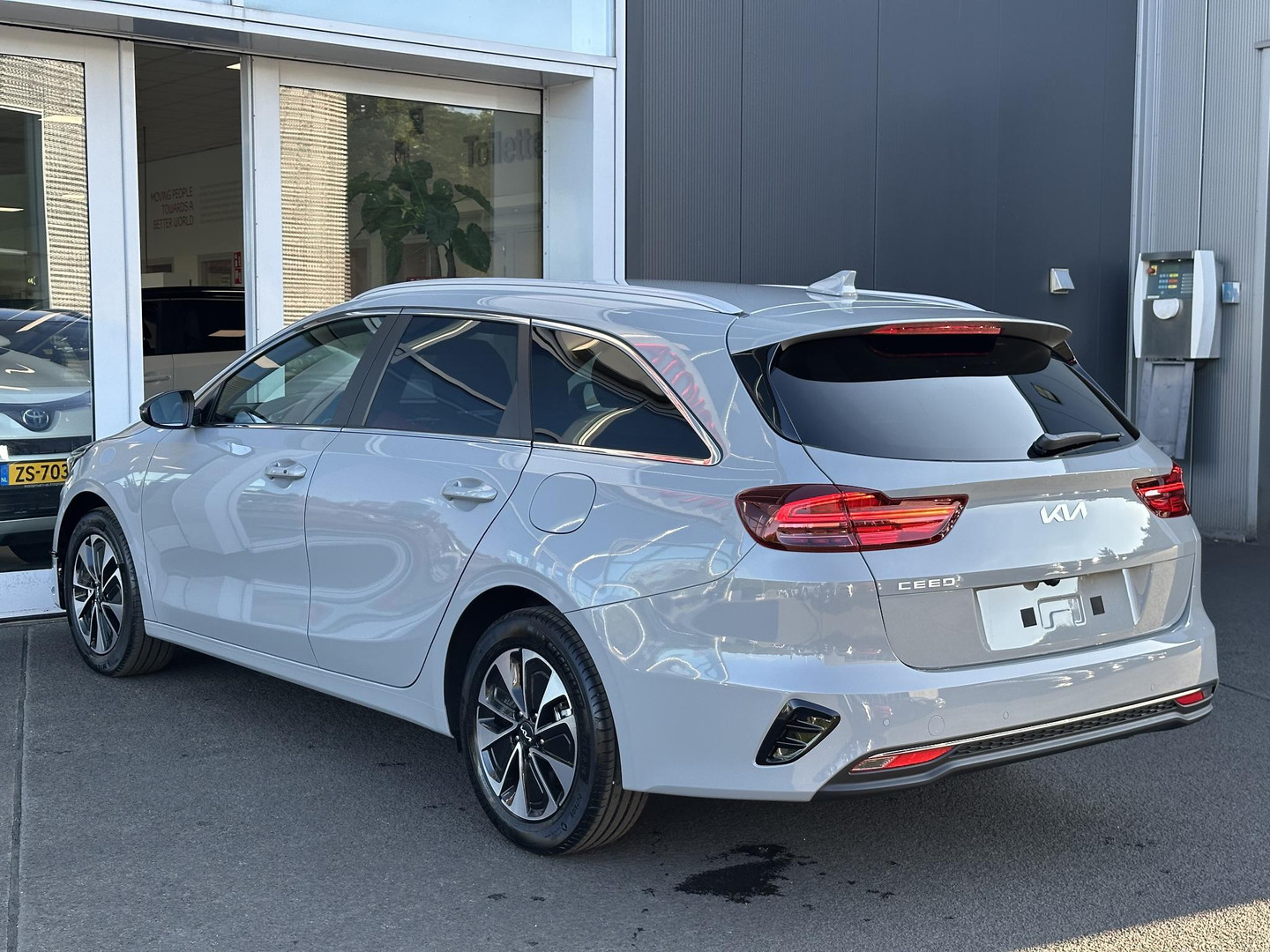 Kia